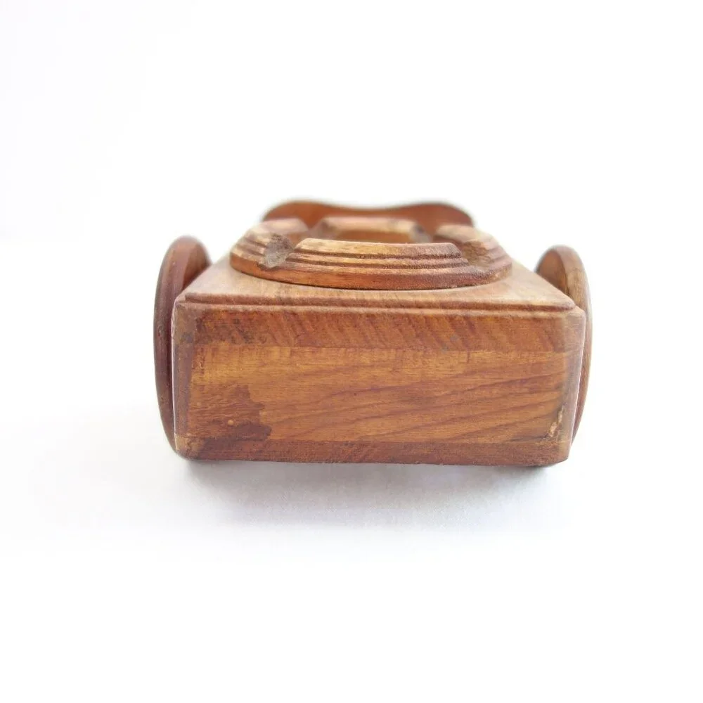 Vintage Handcrafted Small Wooden Oxen Cart‎ Ashtray
